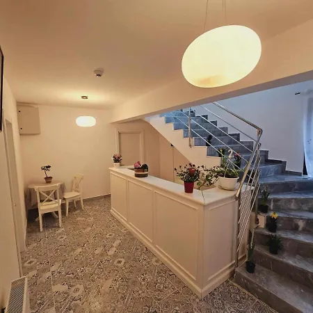 Pensiune/bistro Anne Marie Techirghiol