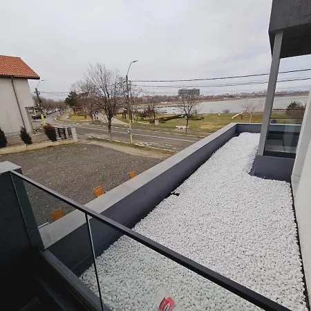 Pensiune/bistro Anne Marie בית הארחה טקירגיול